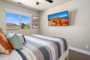 4 bedrooms, iron/ironing board, free WiFi, bed sheets