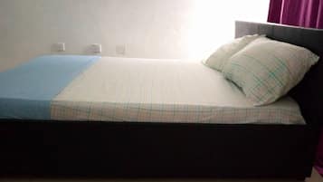 Appartement | 1 chambre, fer et planche Ă  repasser, draps fournis