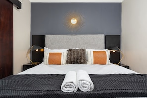 1 Schlafzimmer, Zimmersafe, Bügeleisen/Bügelbrett, WLAN