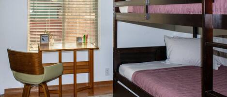 3 bedrooms, memory-foam beds, iron/ironing board, free WiFi