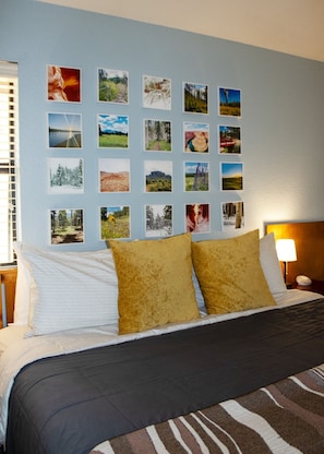 3 Schlafzimmer, Betten mit Memory-Foam-Matratzen, Bügeleisen/Bügelbrett