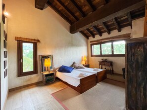 5 bedrooms, Internet