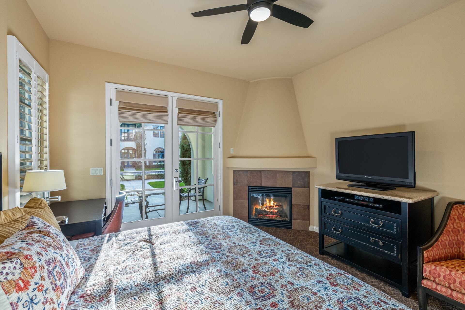 Deluxe King Casita near Clubhouse - (C79-B)