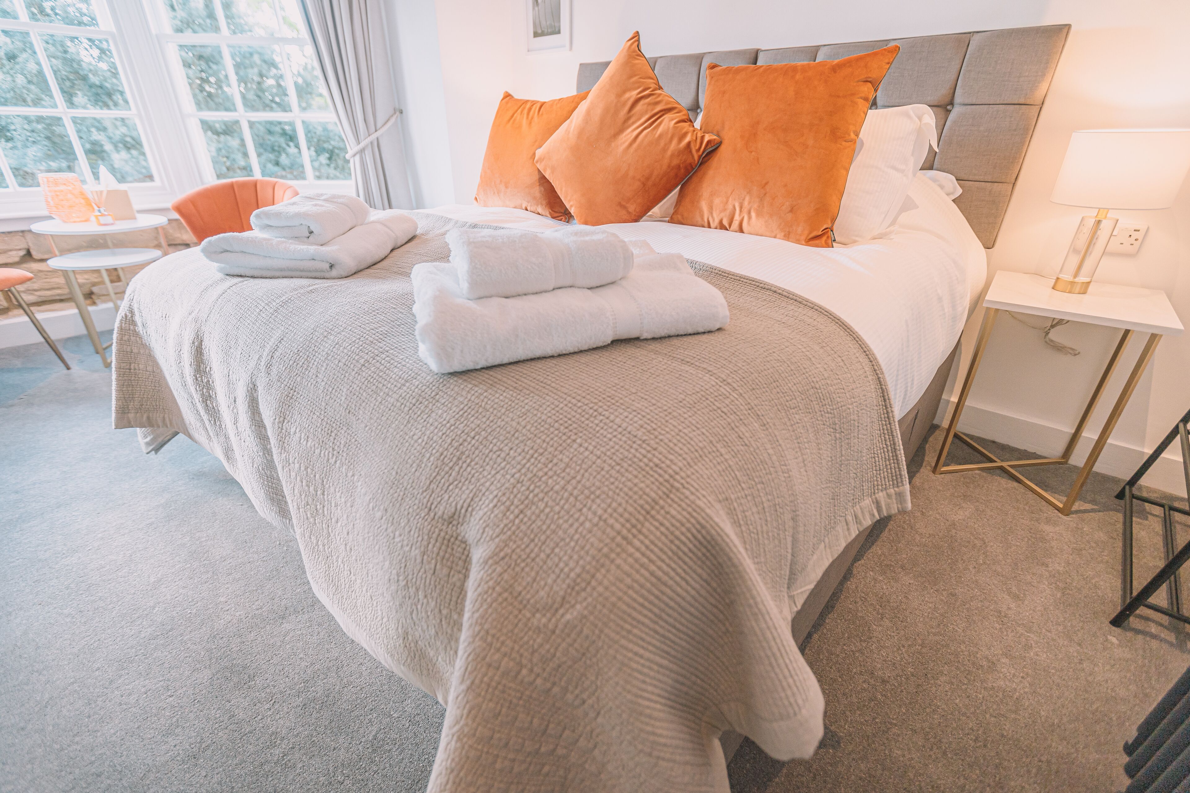 deluxe suite, ensuite, river view ( dirham two bedroom) | interior