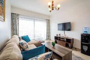 TV - Luxury Home in Lavington, Nairobi (NAIROBI)