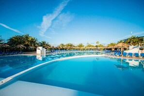 Outdoor pool - HL Rio Playa Blanca (Yaiza)