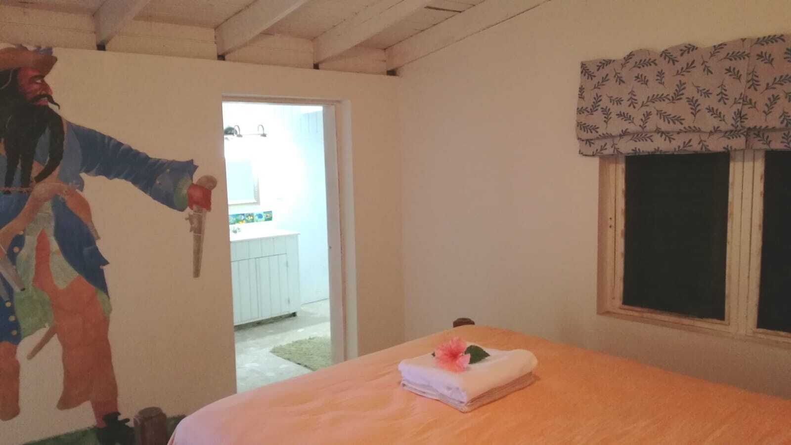 1 多间卧室、熨斗/熨衣板、免费 WiFi、床单