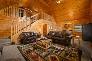 TV connectée, cheminée, jeux vidéo, baby-foot