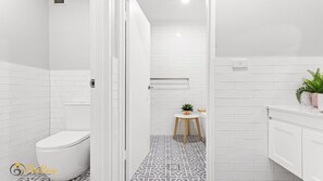 Douche, serviettes fournies