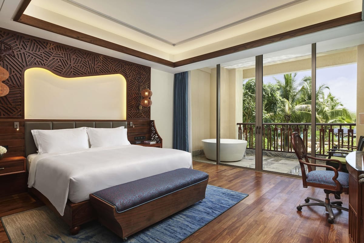 Fairmont - Familiesuite - flere senge - adgang til pool - havudsigt | 1 soveværelse, premium-sengetøj, minibar, skrivebord