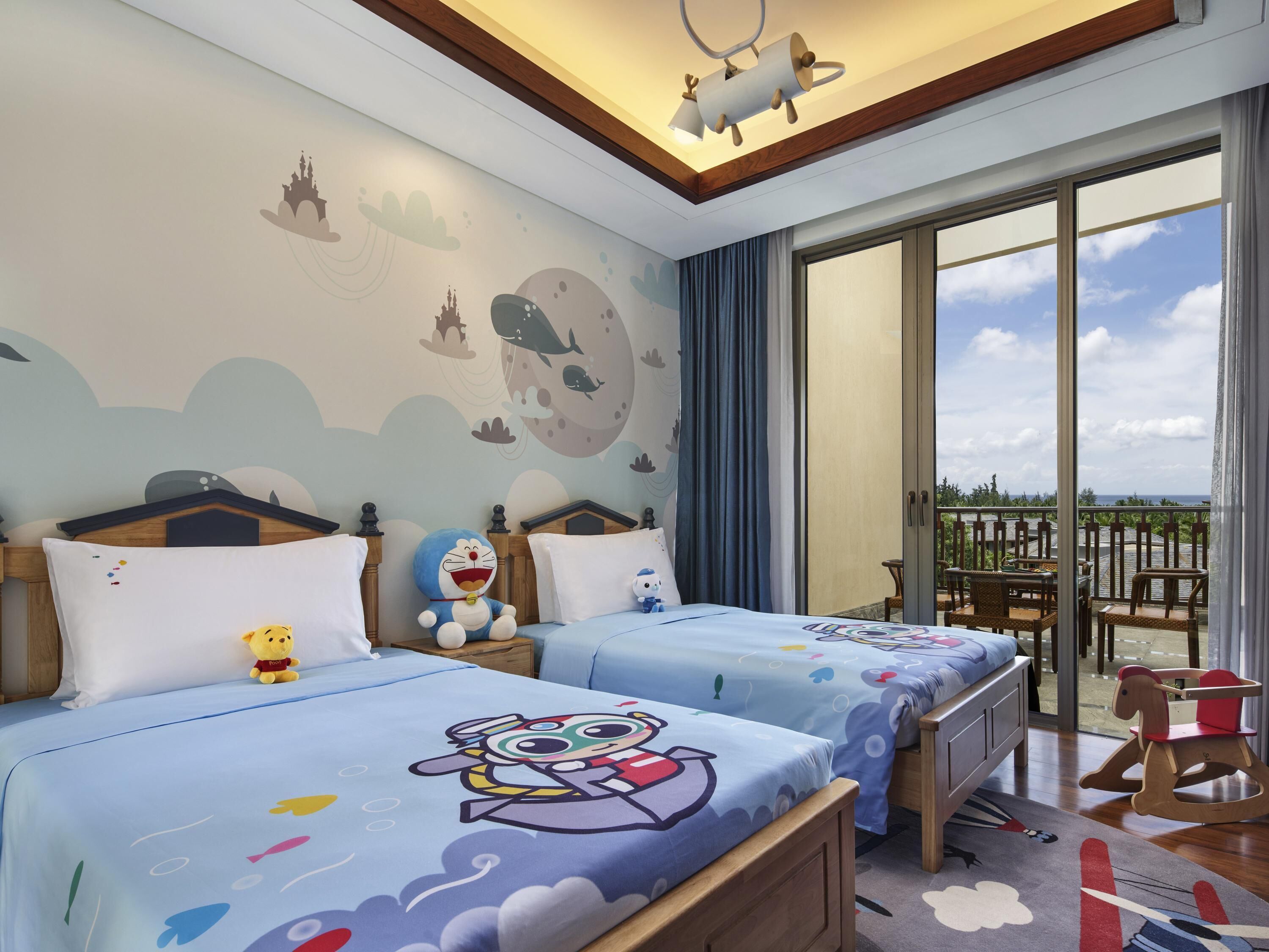 Ropa de cama de alta calidad, minibar y escritorio 