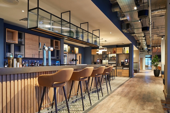 Bar (a l'allotjament)