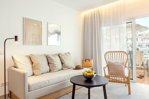 Fer et planche à repasser, Wi-Fi gratuit, draps fournis