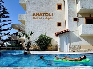 Outdoor pool - Anatoli Apartments (Hersonissos)