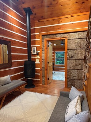 Interior - Perfect Christmas Retreat! Hot Tub, Fire Pit, More (Blowing Rock)