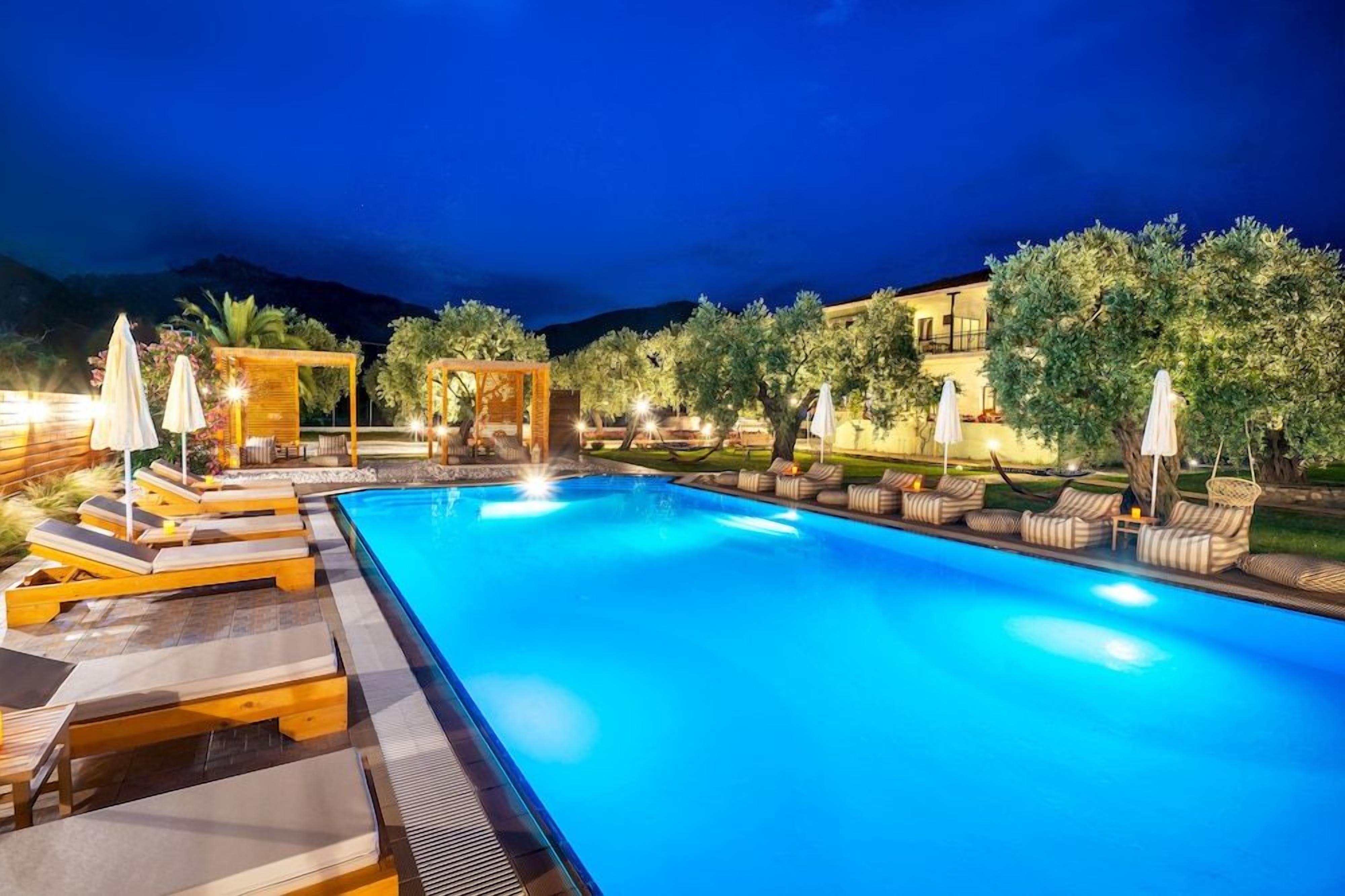 Pool