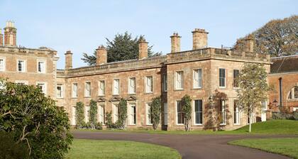 The Victorian Wing is a stylish and quirky apartment