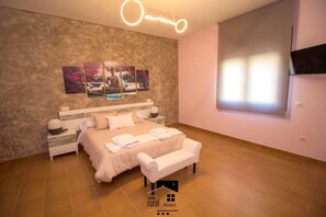 5 多间卧室、熨斗/熨衣板、免费 WiFi、床单