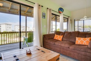 Hús (Tree House) | Fyrir utan