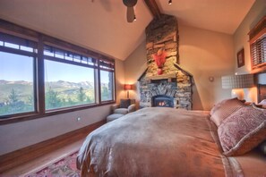 บ้านพัก (Latigo Lodge) | 6 ห้องนอน, Wi-Fi ฟรี