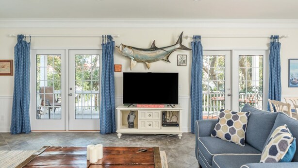 Living room - Serendipity (Tybee Island)