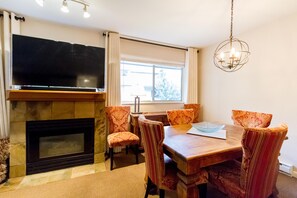 Townhome, Berbilang Katil (09 Valhalla) | Tempat makan