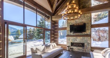 3354 Peak Drive