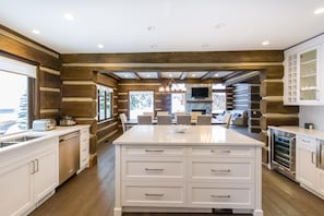 Ferienhaus, Mehrere Betten (3354 Peak Drive) | Eigene Küche | Ofen, Toaster