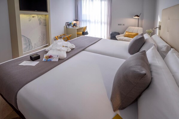 Room - Hotel Serhs Del Port (Barcelona)