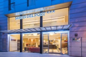 Exterior detail - Hotel Serhs Del Port (Barcelona)