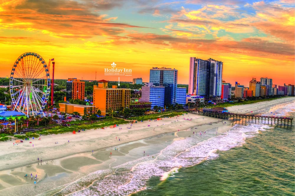 *Holiday Inn –“At the Pavilion" Access to ALL AMENITIES!