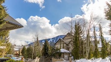Townhome, 2 Queen Beds (FABULOUS LOCATION Private Hot Tub, NO) | Exterior