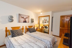 Maison mitoyenne, plusieurs lits (49 Painted Cliff) | 4 chambres, Wi-Fi gratuit, draps fournis