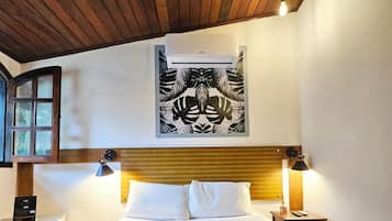 Suíte standard | 1 quarto, roupas de cama antialérgicas, frigobar