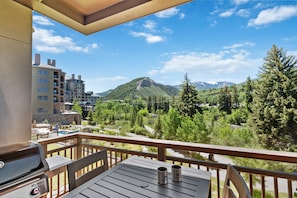 Deluxe Condo, 2 Bedrooms, Mountain View | Balcony view - Riverfront Lodge (Avon)