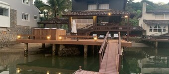 Linda Casa em Angra dos Reis