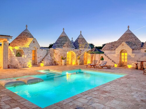 TD Trulli di Carole Renovated Trulli with Pool