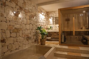 Spa - TD Trulli di Carole Renovated Trulli with Pool (Ostuni)