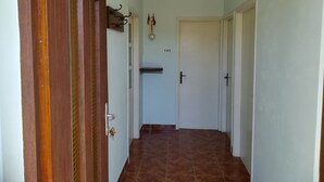 Unclassified image, 4 of 15, button - Holiday House Near the sea (Preko)