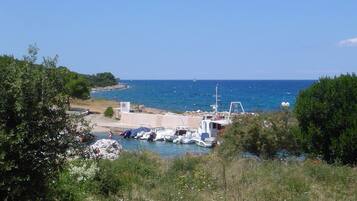 House, 2 Bedrooms, Smoking, Terrace | Beach