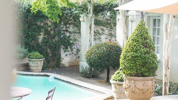 Room, 1 Bedroom, Fireplace | Pool | Outdoor pool