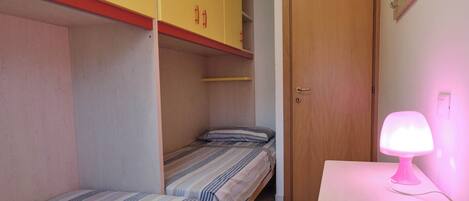3 chambres, draps fournis