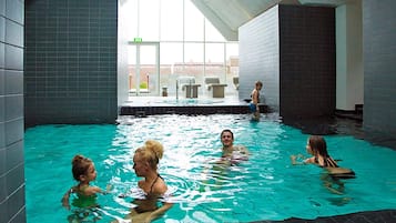 Maison | Piscine | Piscine couverte, piscine extérieure