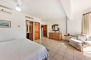 3 Schlafzimmer, Bügeleisen/Bügelbrett, Bettwäsche