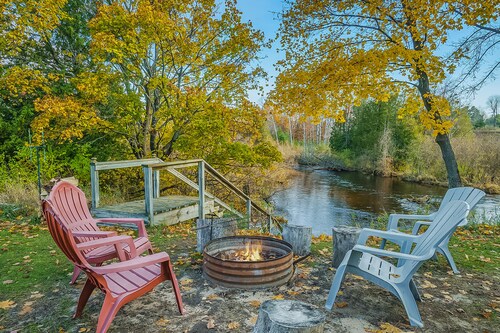 Terrific riverfront home near the slopes w/ firepit, free WiFi & five-acre lot