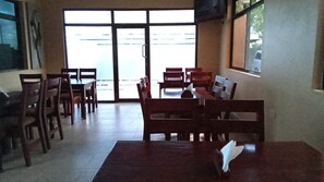 Dining - Transit Airport B&B (Dar es Salaam)