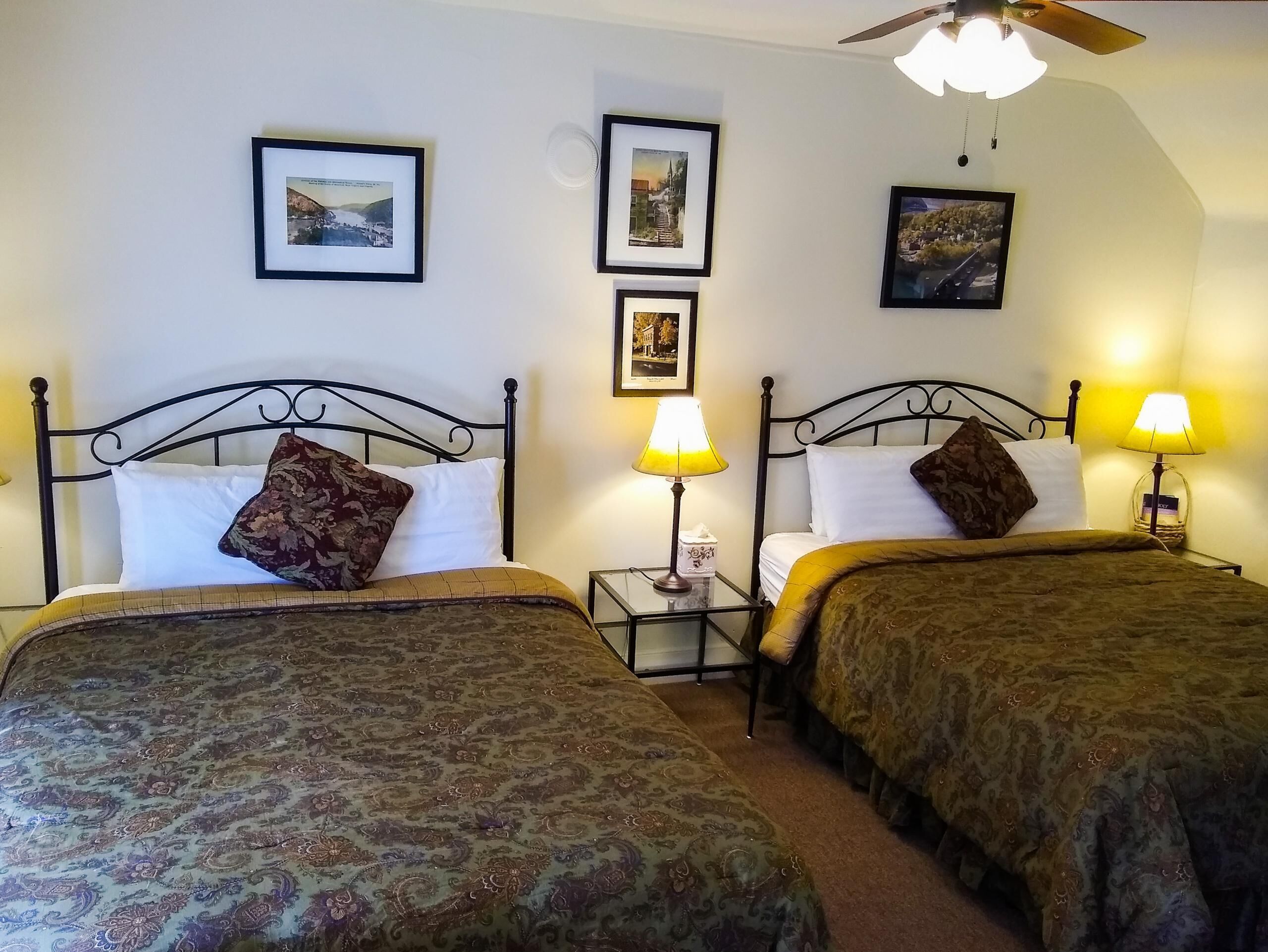 Room In Central Historic Downtown - Shenandoah