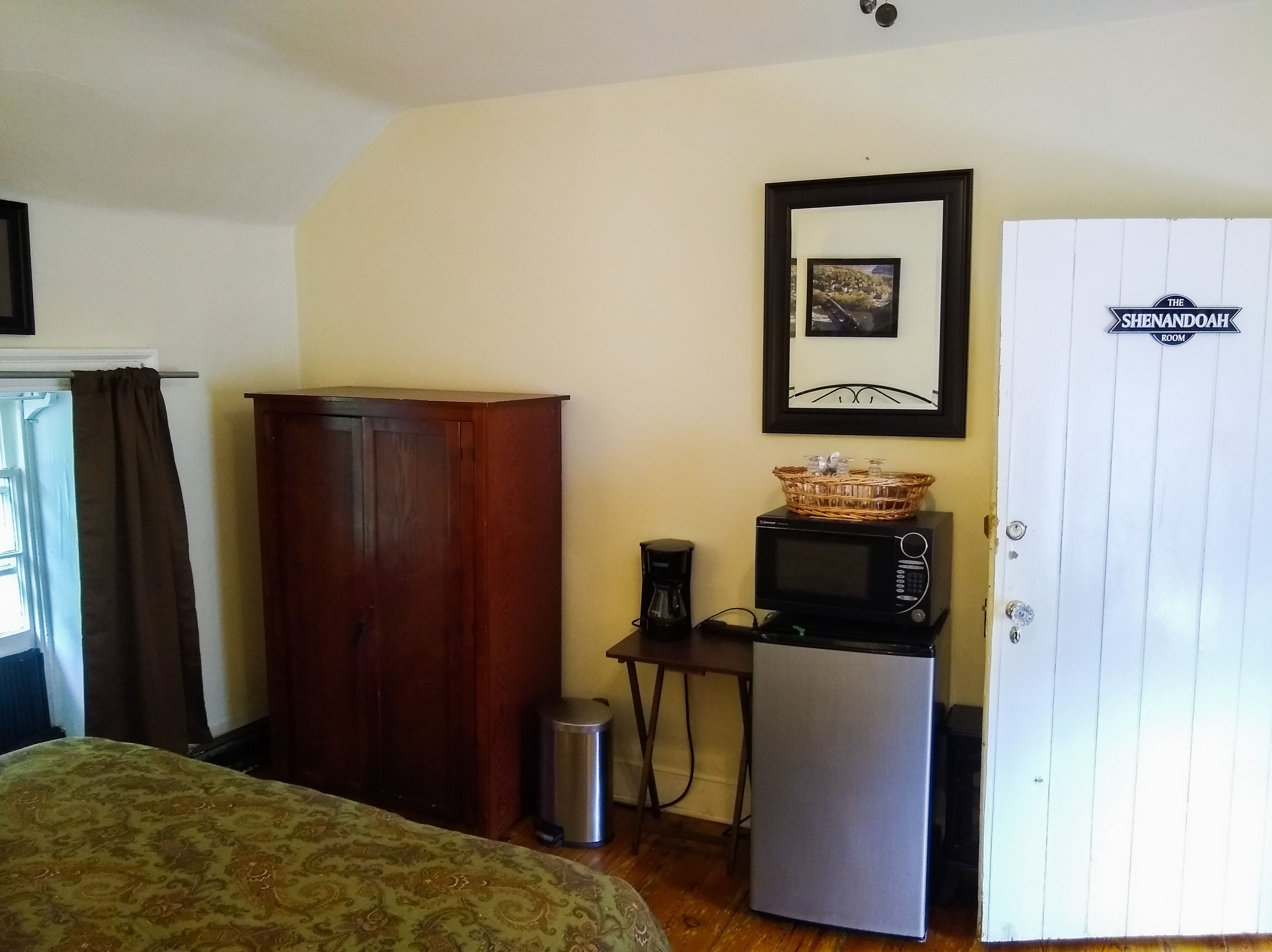 Room In Central Historic Downtown - Shenandoah