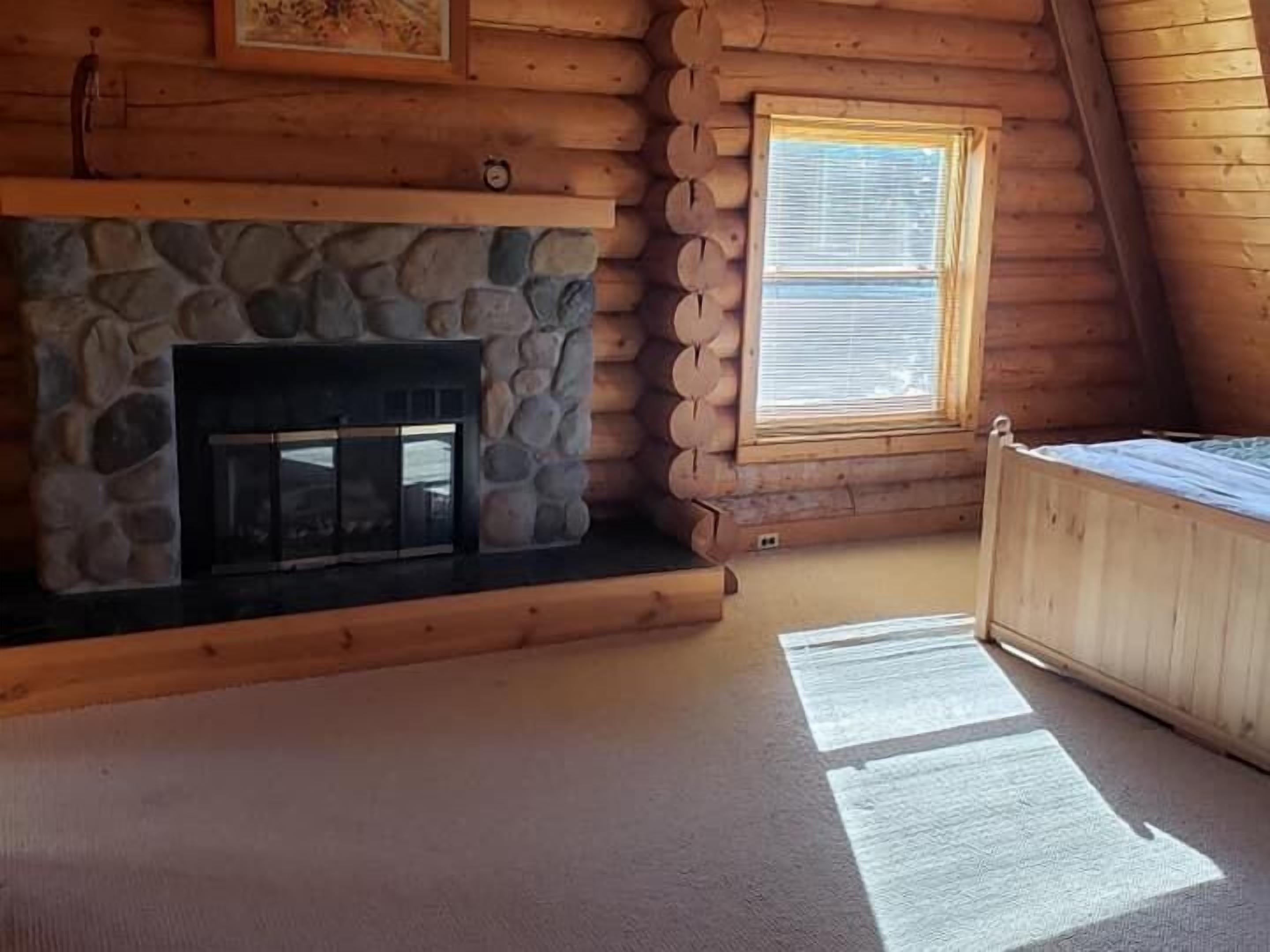 Eagle Rock Log Cabin