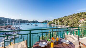 Superior Apartment, 2 Bedrooms, Sea View | Balcony